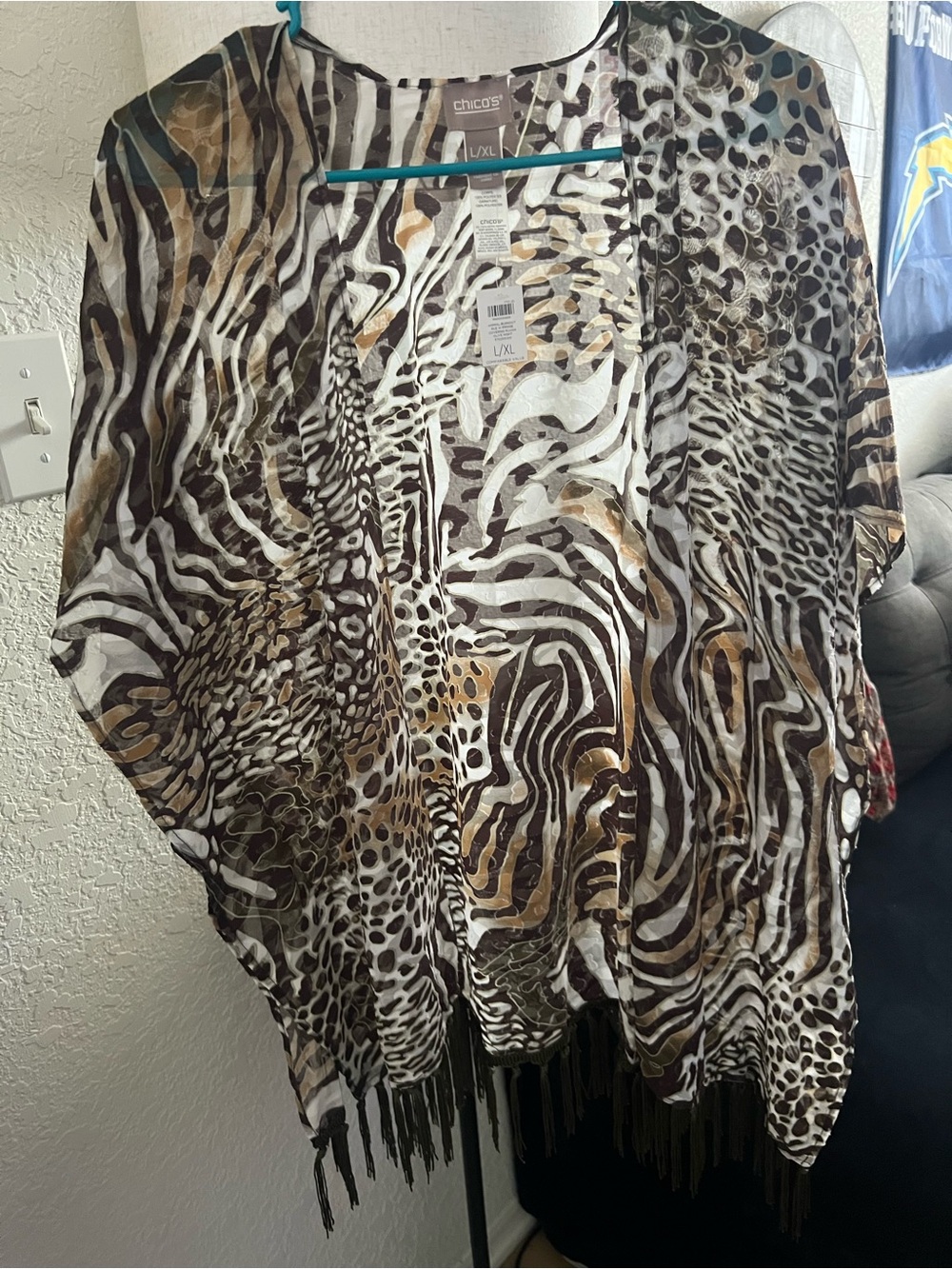 NWT, Chicos Animal Print Fringe Kimono, beach cover up, Shawl size L-XL